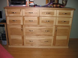 Dresser