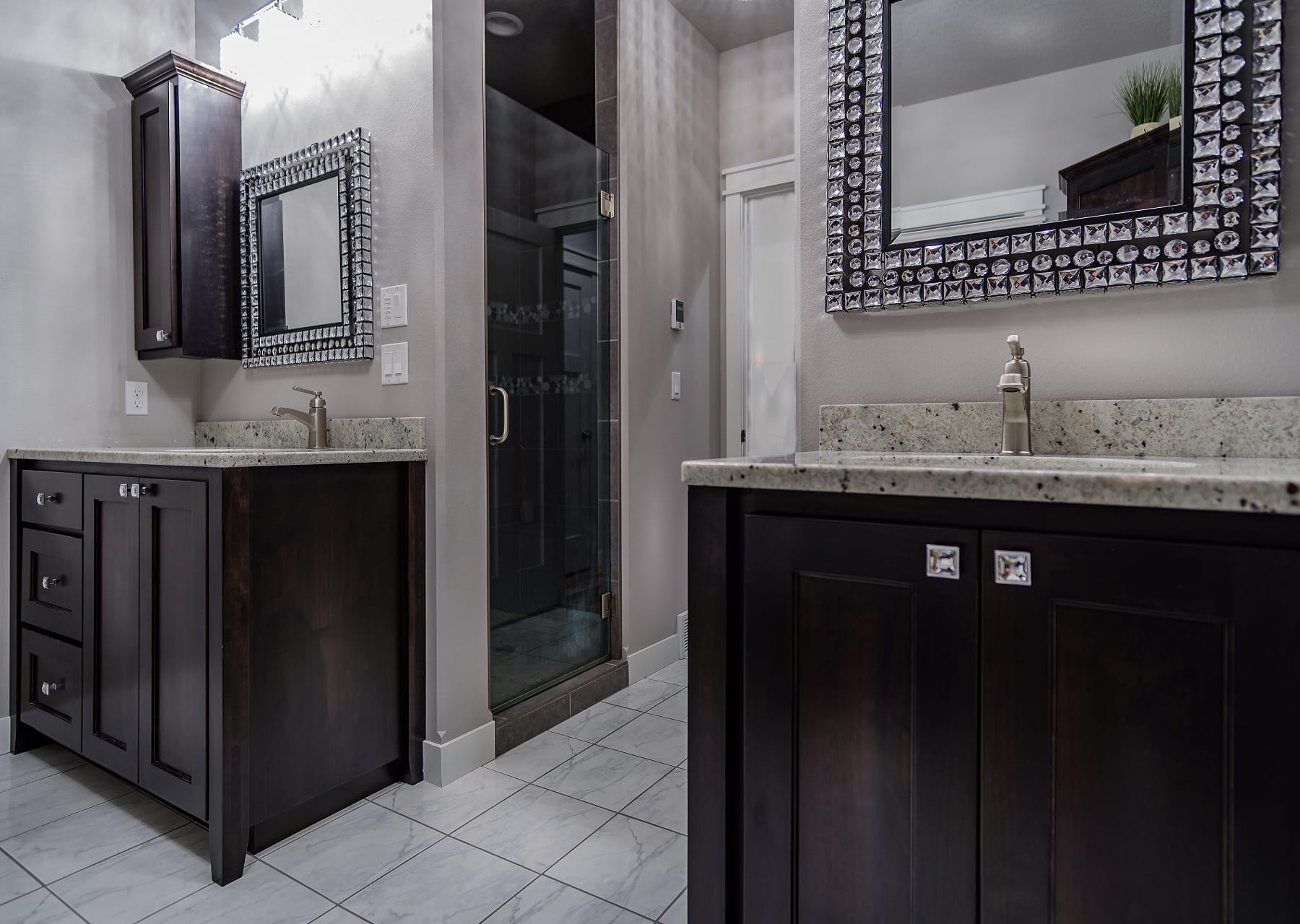 Alder Master Custom Bath